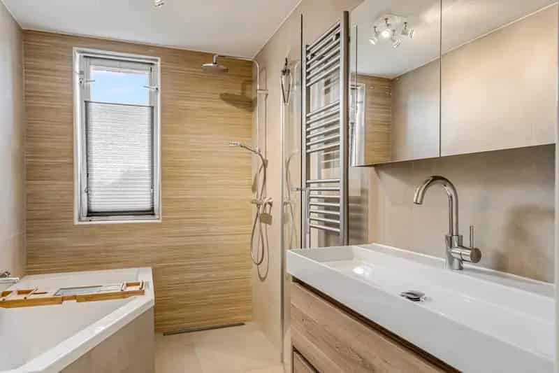 Modern gerenoveerd appartement Nijmegen  2 slaapkamers balkon parkeerplaats