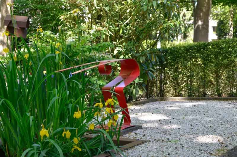 Huis te koop Baarn: Gelijkvloers wonen met souterrain, tuin en parkeren