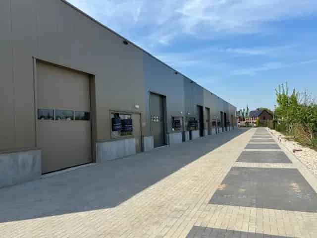 Bedrijfshal te huur Reuver 185m2
