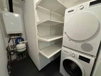 3 Kamer Appartement 109m2 Den Haag Parkeerplaats