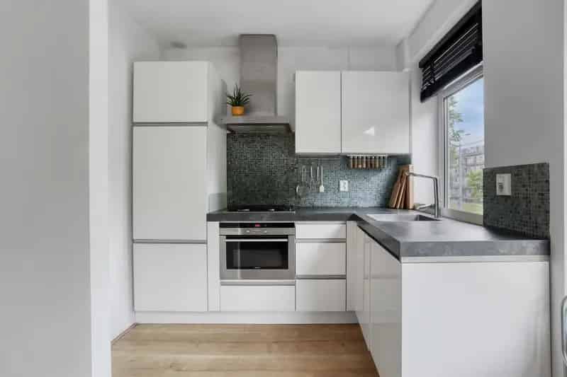 Appartement Rotterdam Blijdorp 3 kamers 74m2 Balkon
