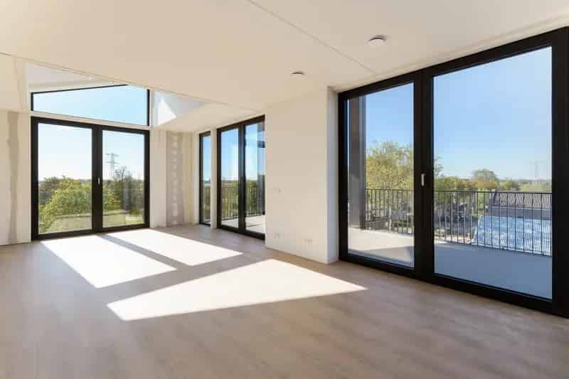 Ruim Hoekappartement te Koop Muiden 103m2 Balkon Prive Parkeerplaats