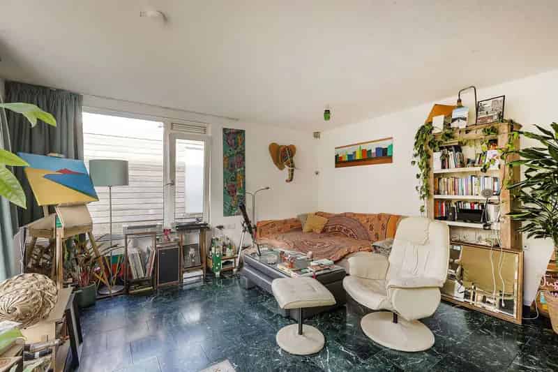Woonark Amsterdam Oud-West: Stenen Opbouw Nabij Leidseplein