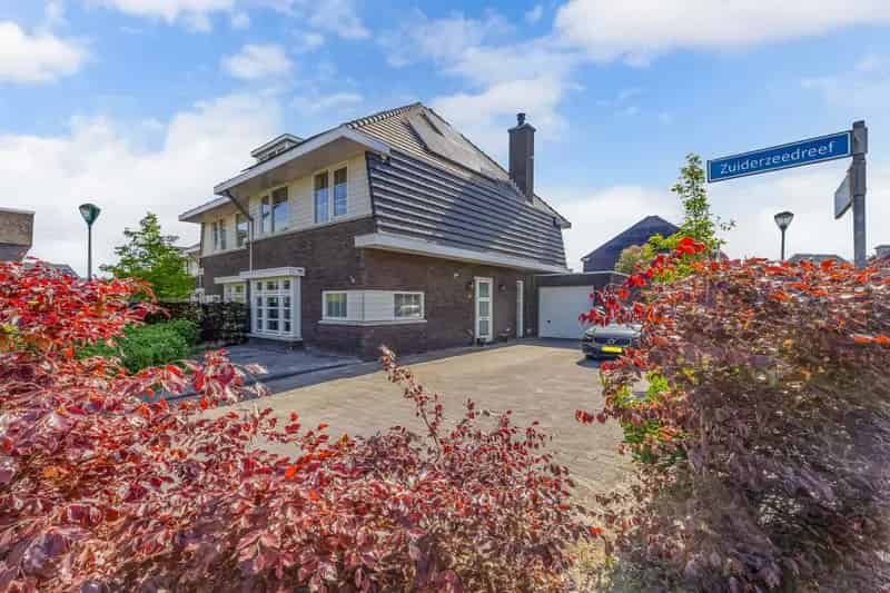 Huis te koop Blaricum: Ruime gezinswoning 179m² 4 slaapkamers