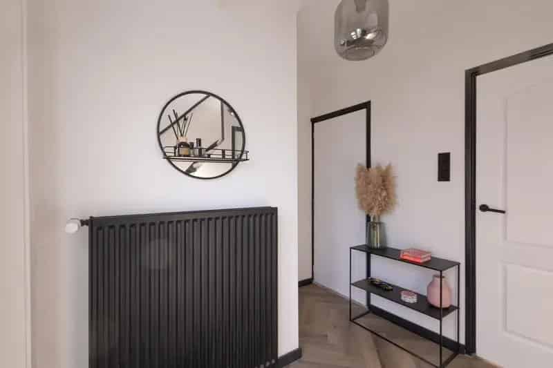 Moderne 2-onder-1-kapwoning te Philippine