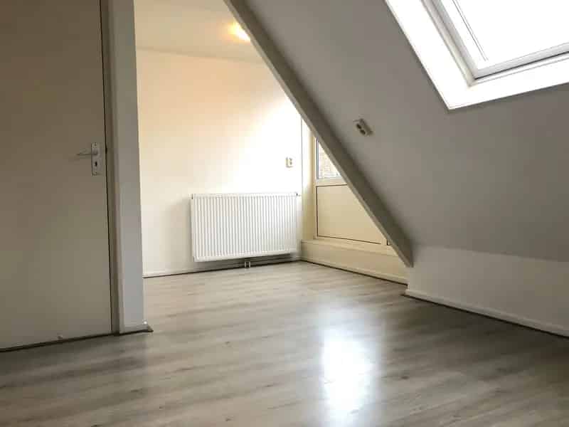 Kamer te Huur Helper Brink Groningen 15m2 Eigen Keuken