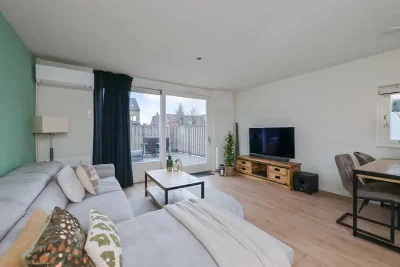 Huis te koop: Zuideinde 67-A 1551 EB Westzaan 