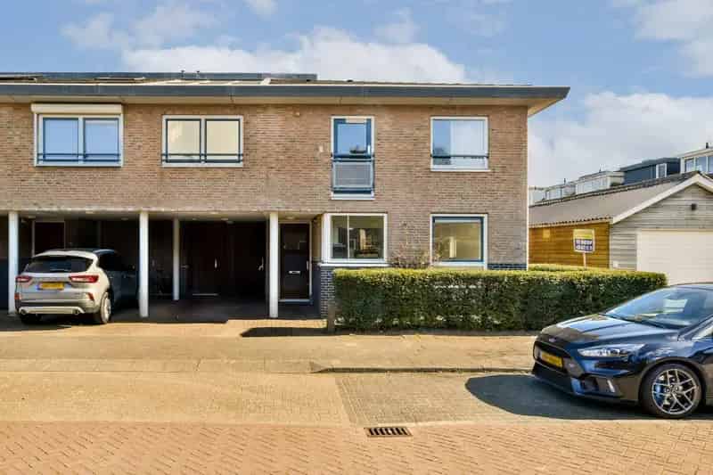 Moderne Hoekwoning Westwijk 4 slaapkamers 185m²