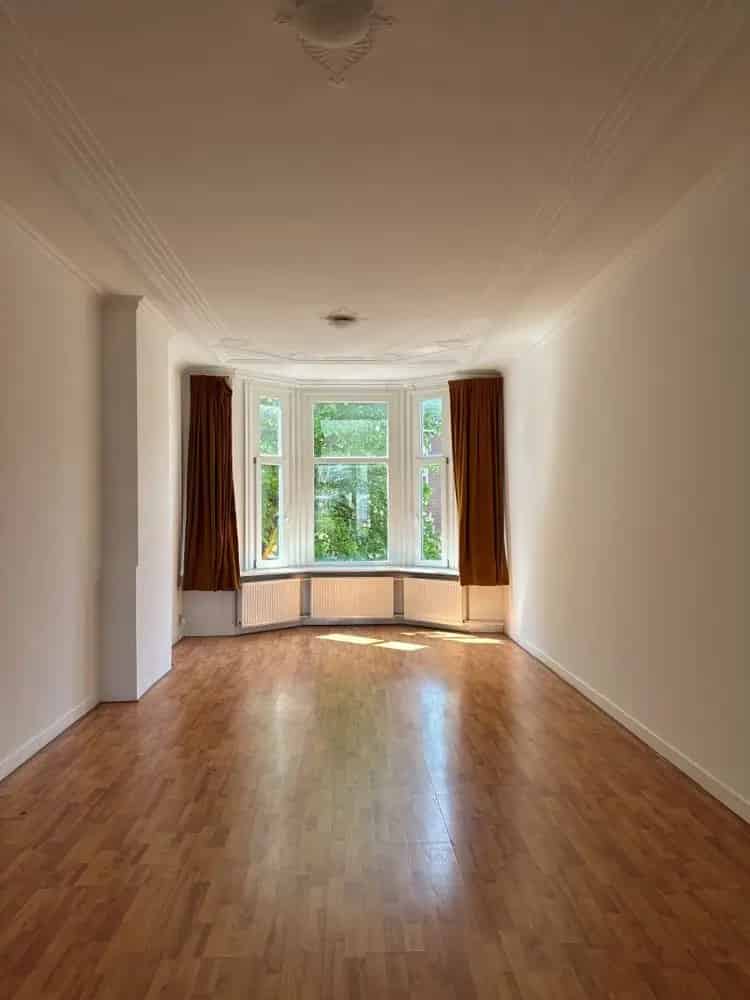 Ruim Huis Rotterdam West 120m2 Twee Slaapkamers