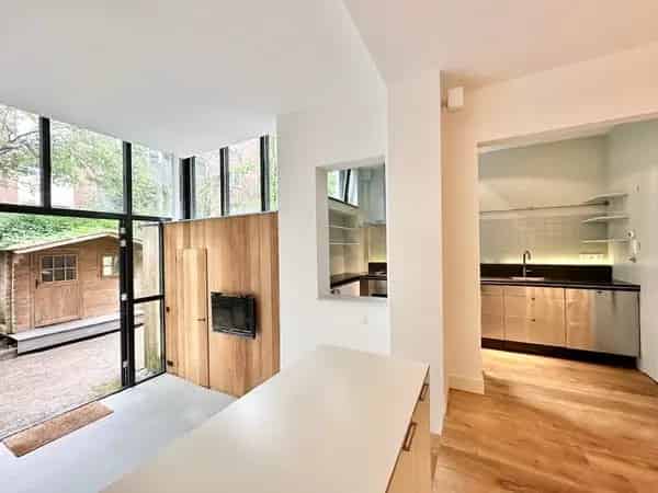 Appartement Amsterdam Oost 3 Slaapkamers Gemeubileerd