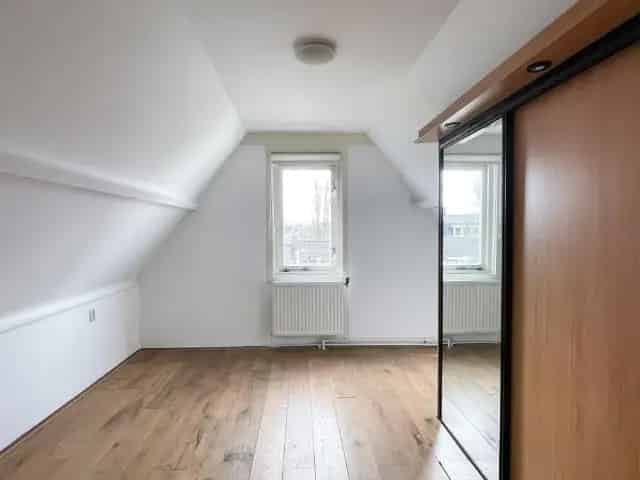 Te Huur: Ruime 5 Slaapkamer Huis Hilversum Zuid