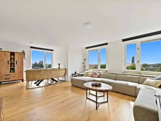 Luxe 5-Kamer Maisonnette Penthouse te Koop in Den Haag