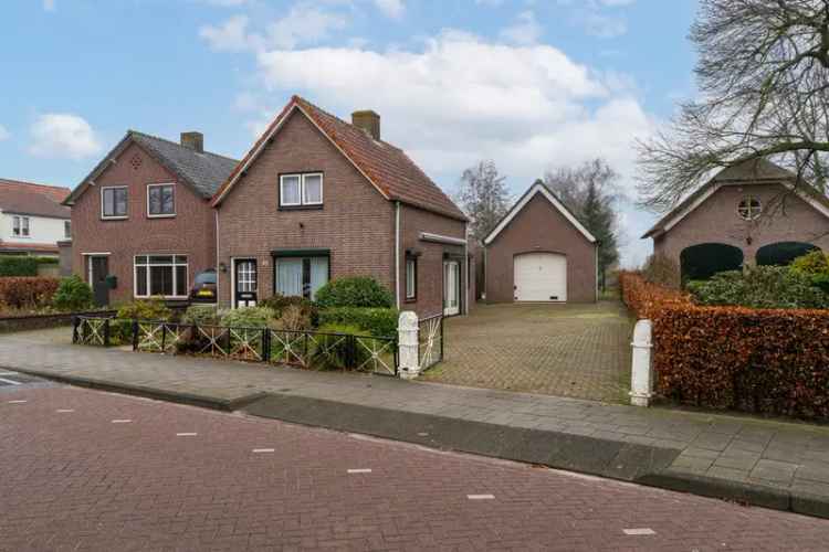 Eengezinswoning Te Koop in Kaatsheuvel, Noord-Brabant