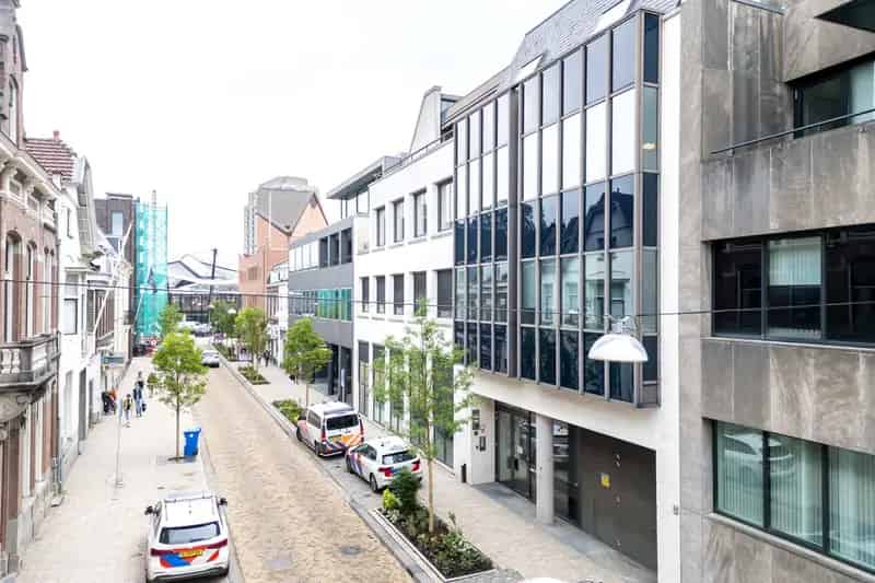 Kantoorruimte te Huur Tilburg Spoorzone 633m2