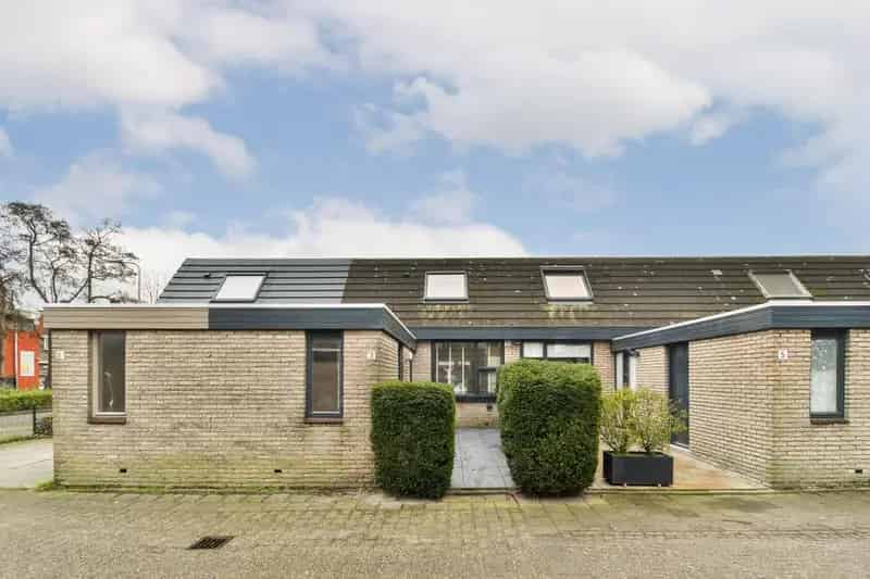 Eengezinswoning Wassenaar 2 slaapkamers moderne keuken tuin