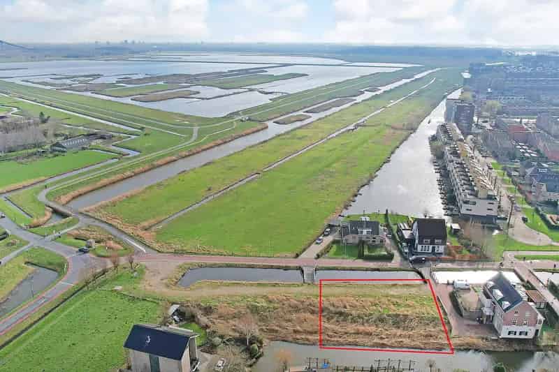 Bouwgrond Den Haag Veenweg: Vrijstaande Villa, 722m2