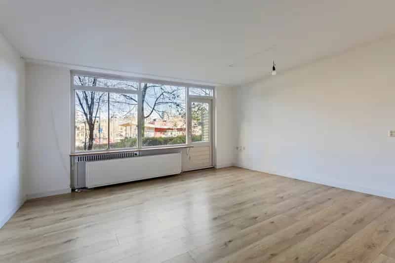 Maisonnette te Koop Nijmegen Centrum: 2 Slaapkamers, Gerenoveerd