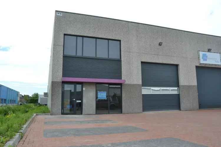 Bedrijfshal te Huur Nieuwkuijk Nabij A59 403m2