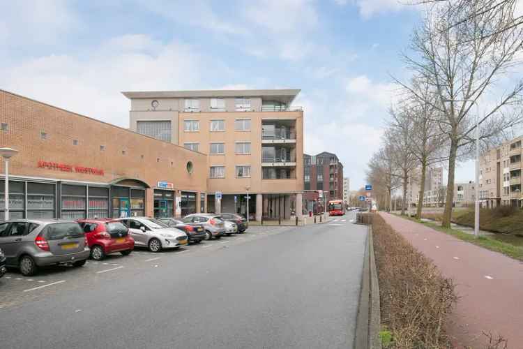 Ruime appartementen Westwijk Amstelveen nabij winkels en openbaar vervoer