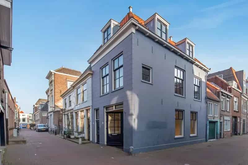 Huis te koop Delft: Karakteristiek pand 1835, 107m2