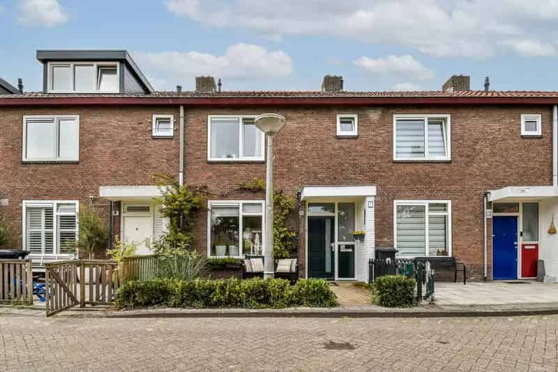 Huis te koop: De Bazelhof 11 1067 LX Amsterdam | Funda