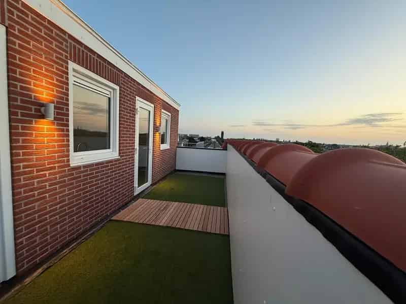 Turnkey Appartement Den Haag 61m² Dakterras Luxe Afwerking