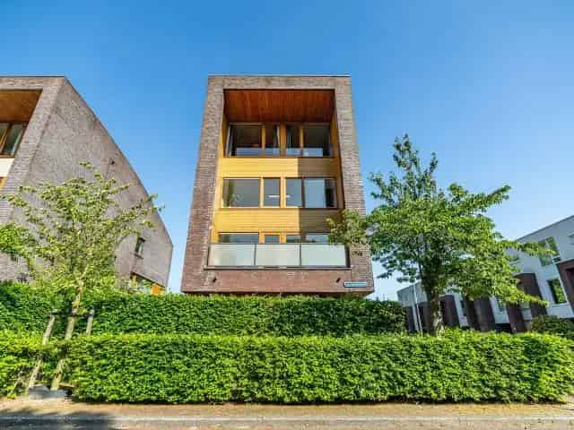 Gezinswoning Voorburg 4 slaapkamers Tuin Energielabel A
