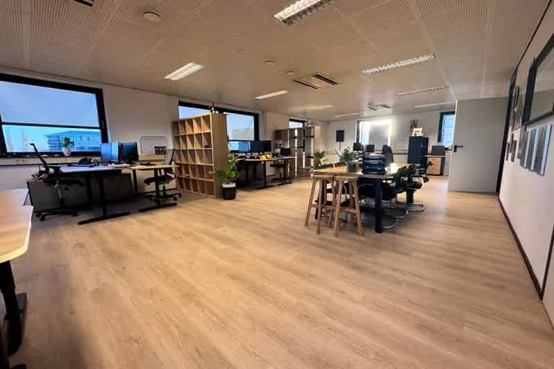 Kantoorruimte te huur Almere Gooisekant A6