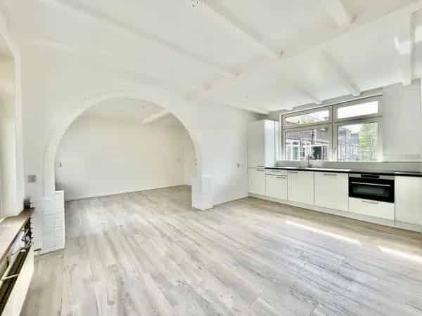 Ruim 4 Kamer Appartement Rotterdam Provenierswijk