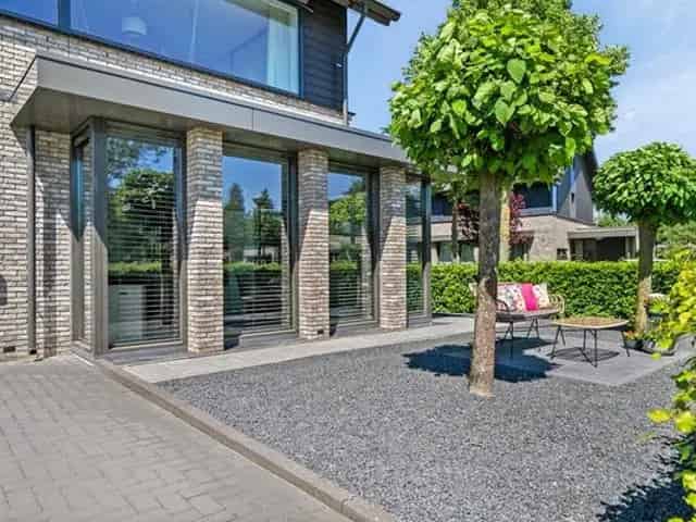Huis te Huur Huissen Vrijstaande woning Loovelden Garage Tuin