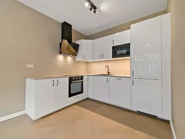 Appartement Rotterdam Charlois  Direct Aan Maashaven