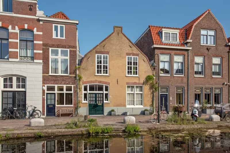 Huis te koop: Molslaan 204 2611 CZ Delft | Funda