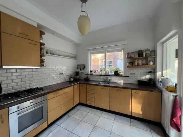SHORT STAY Ruime benedenwoning Nijmegen
