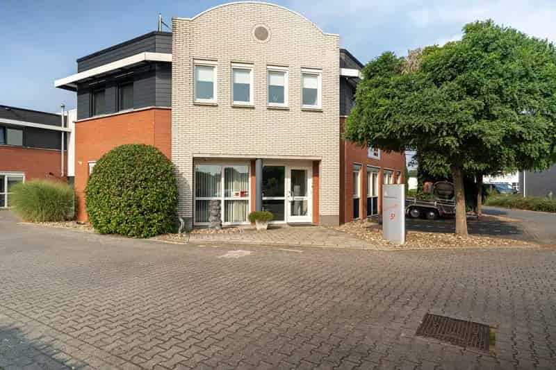 Bedrijfshal te Huur Meppel 415.5m2