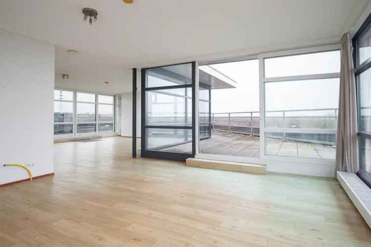 Penthouse Te Koop in Terneuzen, Zeeland