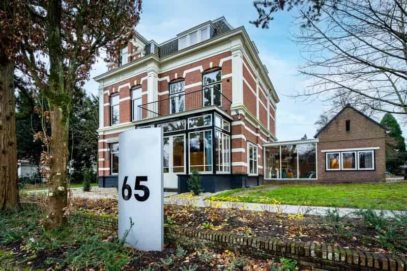 Kantoorruimte Hilversum 214m² te huur Nabij Centrum