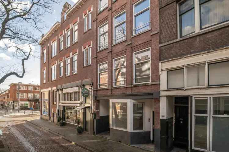 5-kamer Bovenwoning Charlois 129m2  2 Balkons Luxe Keuken Badkamer