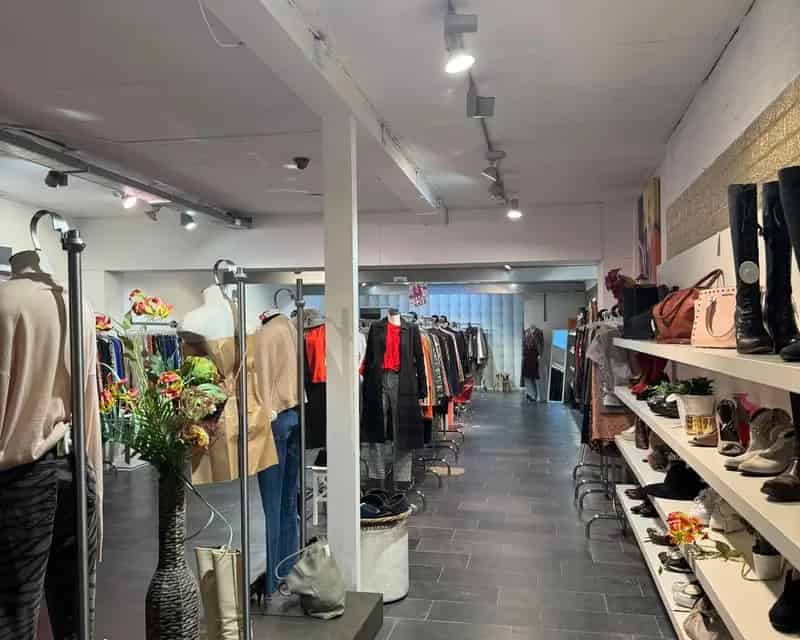 Winkelruimte te Huur Sneek Galigastraat 210m²
