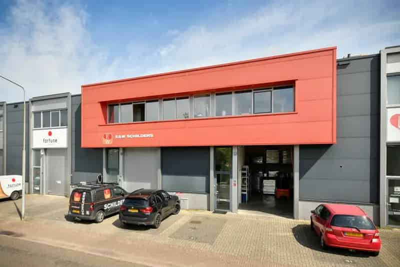 Bedrijfshal Huizen te Huur 186m2 Energieweg