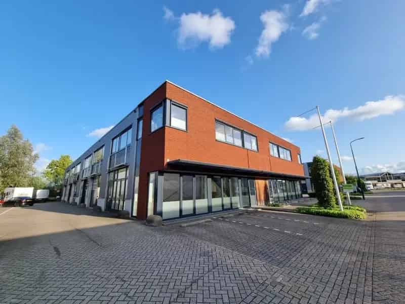 Bedrijfsruimte Montfoort 214m2 3 parkeerplaatsen Energielabel A++