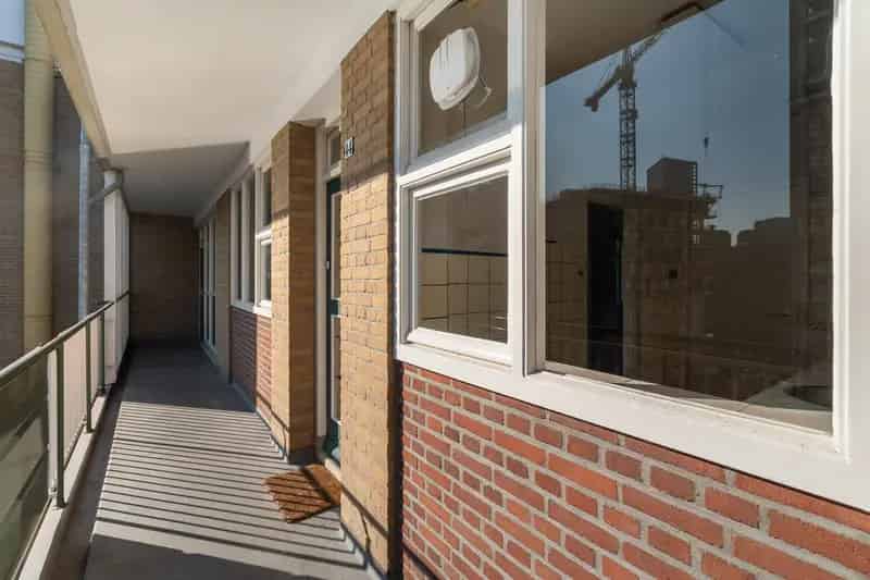 Gemeentelijk Monument Rotterdam Centrum: 2-kamer appartement met balkon