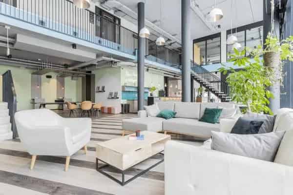 Studio Hoogeweg Groningen: Studentencomplex nabij Universiteiten
