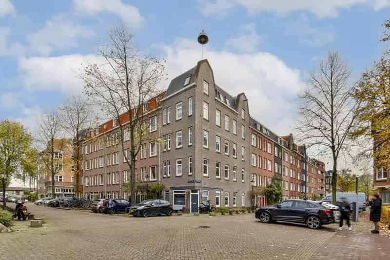 Amsterdam Staatsliedenbuurt Loft 51m2 Eigen Grond Dakterras
