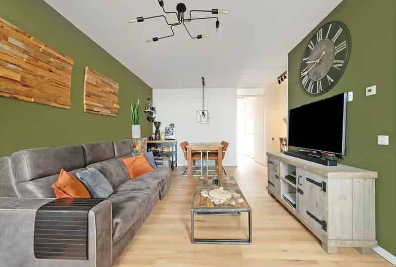 Appartement te koop Vathorst: Instapklaar 3-kamer appartement met patiotuin