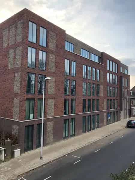Loft Tilburg Spoorlaan 52m2 Balkon Parkeerplaats