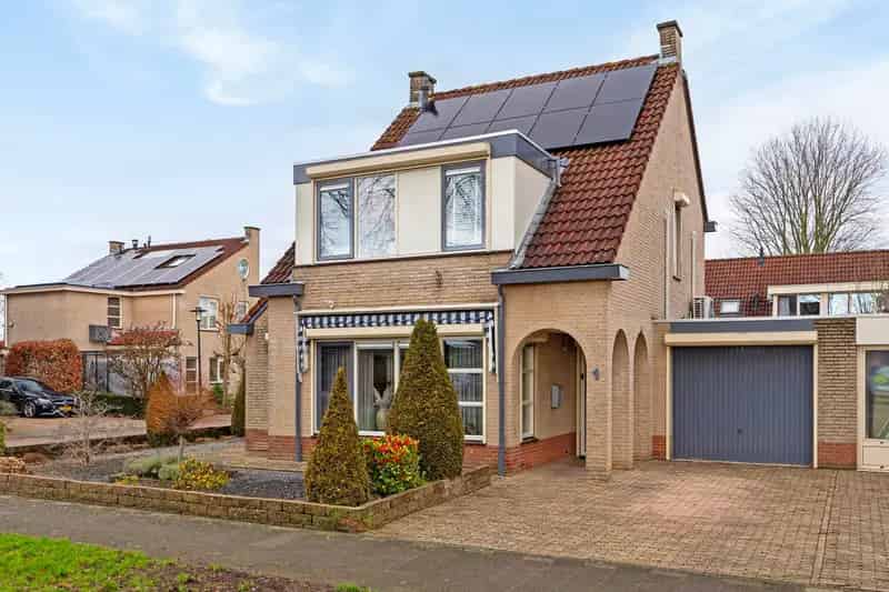 Moderne Vrijstaande Woning Dodewaard 3 slaapkamers
