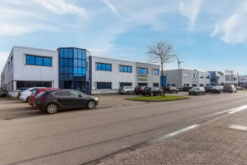 Bedrijfshal te koop Alkmaar 1740m²