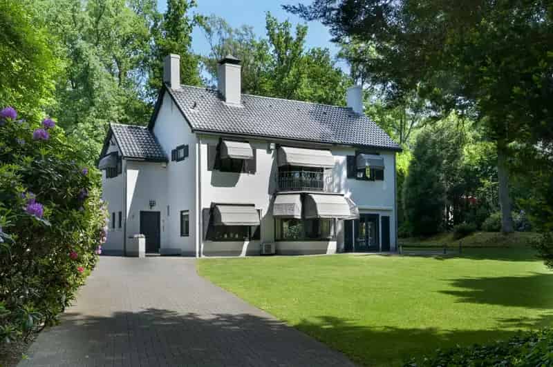 Luxe Villa te Koop Oosterbeek Ruime Tuin Guesthouse