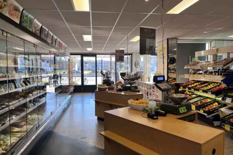 Winkel te Koop Huur Oldenzaal 168m2 Winkelcentrum De Thij