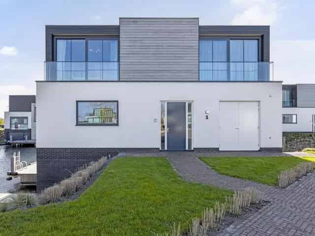 Luxe Villa te Koop Harbour Village Veerse Meer